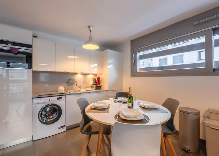 Apartamento Spacieux Avec Wifi Au Centre De - Fr-1-343-255 *